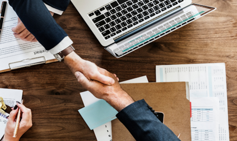 أهمية استعانة الشركات غير الربحية