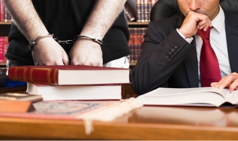 محامي مخدرات